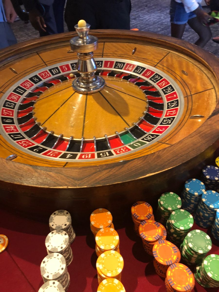 Sports Betting Soft کھلاڑیوں کے لیے لائیو کیسینو سیکشن